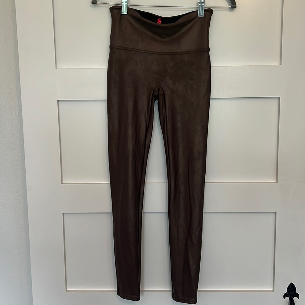 SPANX Faux leather leggings size M